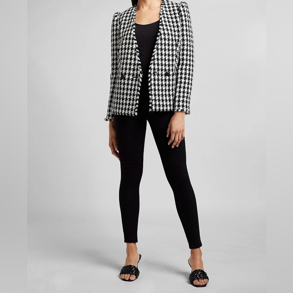 Express Black and White Houndstooth Double Breasted Tweed Blazer Size Medium